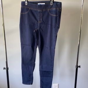 Old Navy Rockstar dark wash jeggings